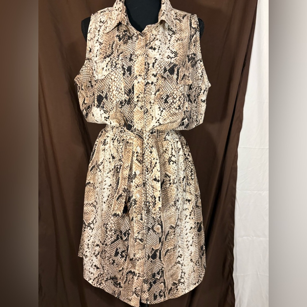 Elegant Sleeveless Snake Print Midi Dress XL